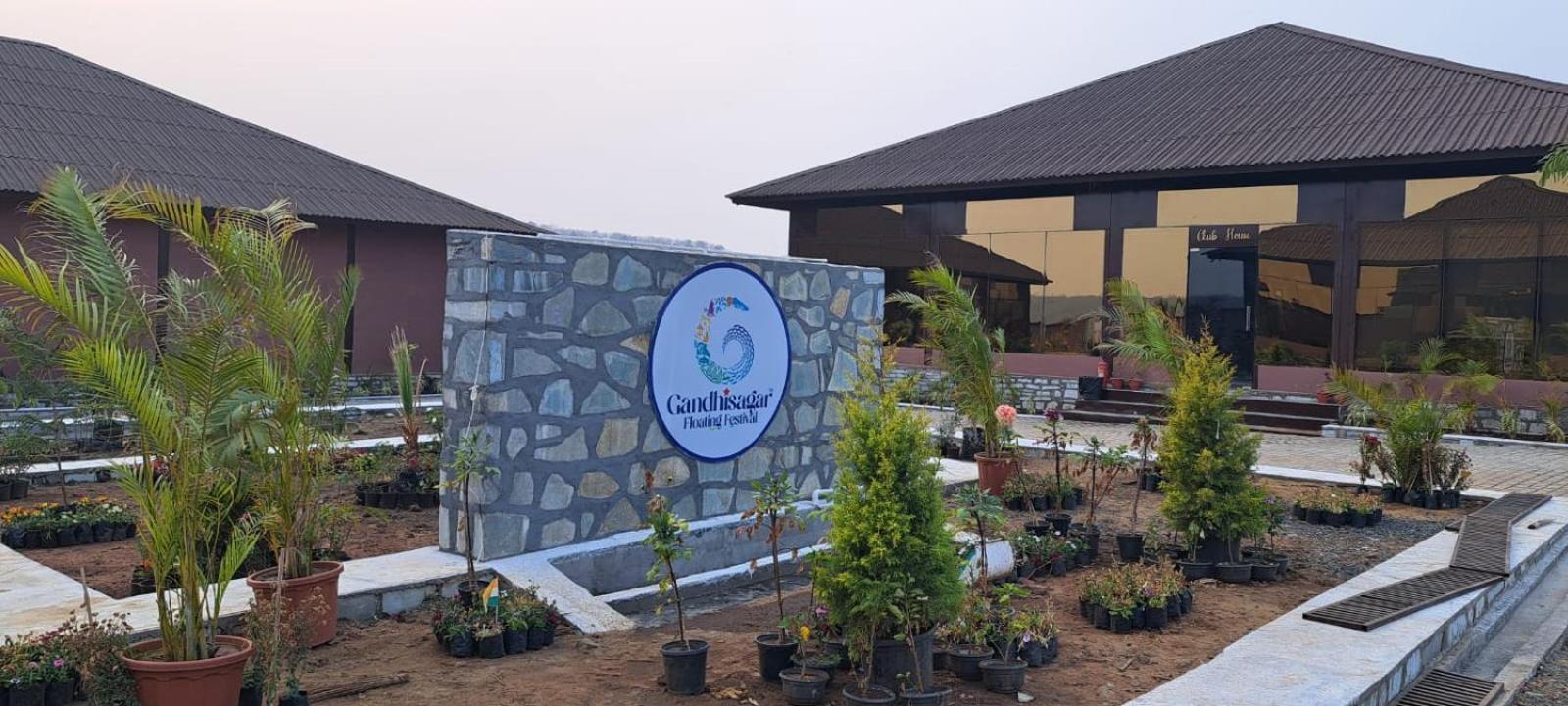 Gandhisagar Forest Retreat Hotell Gurla Eksteriør bilde